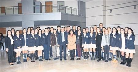 Özel Ege Lisesine 6 Ödül Birden