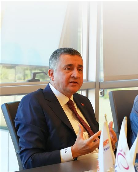 Kurucu Temsilcisi Yansı Eraslan'ın Salon Dersi